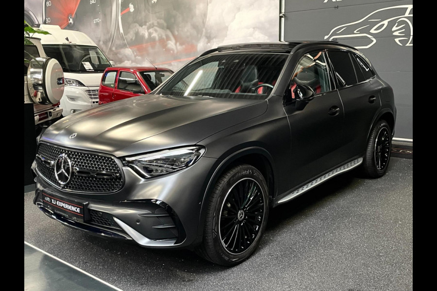 Mercedes-Benz GLC 300de 4MATIC AMG Line PANODAK HUD