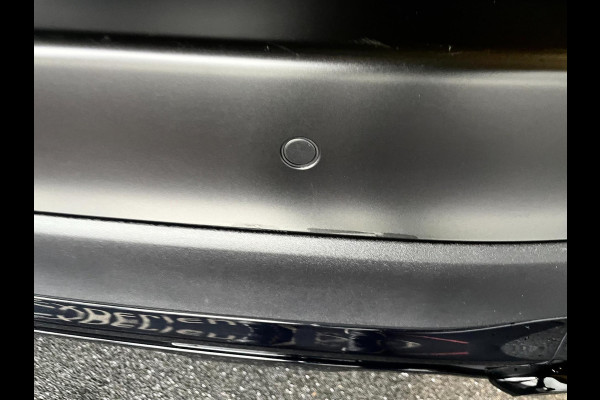 Mercedes-Benz GLC 300de 4MATIC AMG Line PANODAK HUD