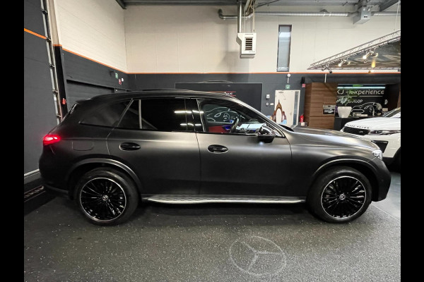 Mercedes-Benz GLC 300de 4MATIC AMG Line PANODAK HUD