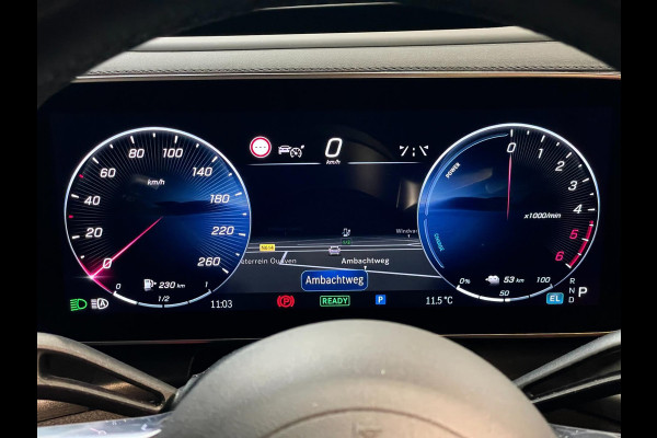 Mercedes-Benz GLC 300de 4MATIC AMG Line PANODAK HUD