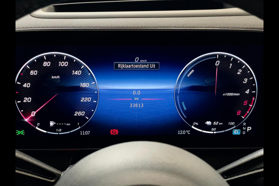 Mercedes-Benz GLC 300de 4MATIC AMG Line PANODAK HUD