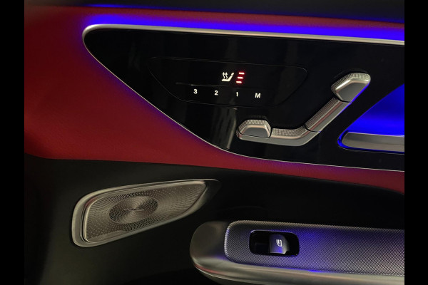 Mercedes-Benz GLC 300de 4MATIC AMG Line PANODAK HUD