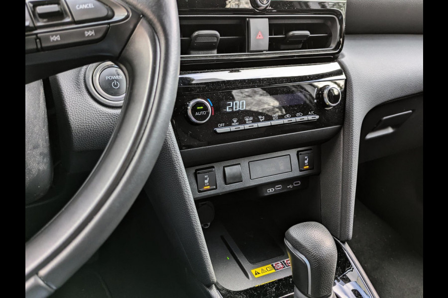 Toyota Yaris Cross 1.5 Hybrid 130|Adaptive-Cruise|Afn.Trekhaak|LED|Keyless-Entry/Go|Stoel/Stuurverwarming