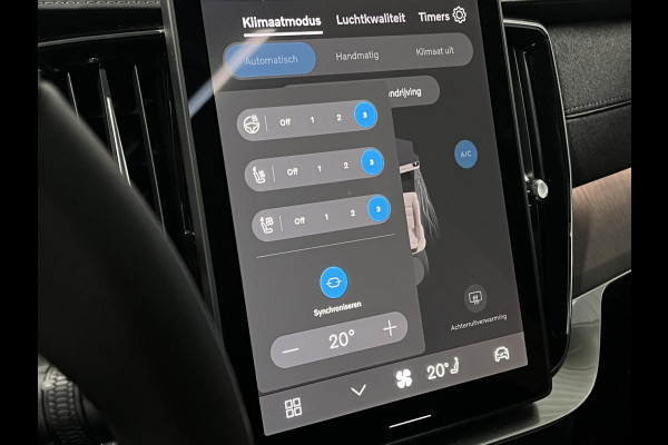 Volvo XC90 2.0 T8 Plug-in hybrid AWD Ultra Dark Luchtvering | Massage | Bowers & Wilkins | Trekhaak | Adapt. Cruise | Stoelventilatie | 22" wielen | 360 camera | Head-up