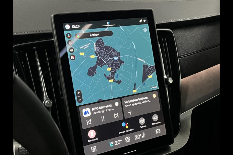 Volvo XC90 2.0 T8 Plug-in hybrid AWD Ultra Dark Luchtvering | Massage | Bowers & Wilkins | Trekhaak | Adapt. Cruise | Stoelventilatie | 22" wielen | 360 camera | Head-up