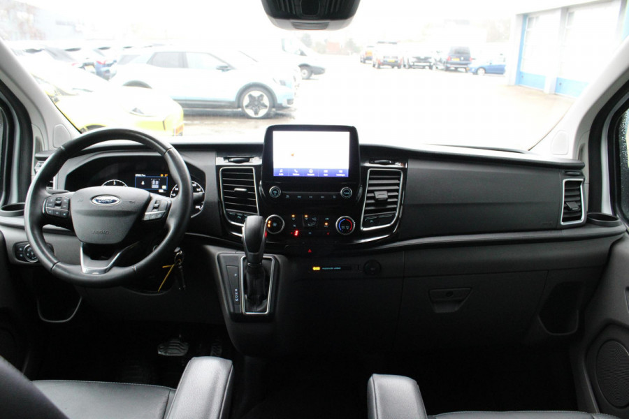 Ford Transit Custom 320 2.0 TDCI L2H1 Limited DC | Trekhaak | Stoelverwarming | Navigatie | Camera | Cruise Control Adaptive |