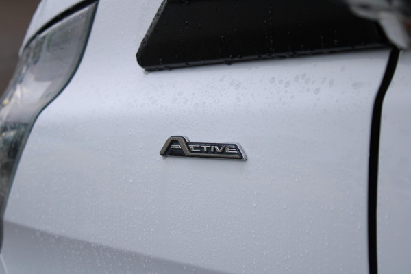 Ford Transit Custom 320 2.0 TDCI L2H1 Limited DC | Trekhaak | Stoelverwarming | Navigatie | Camera | Cruise Control Adaptive |