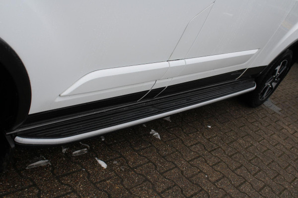 Ford Transit Custom 320 2.0 TDCI L2H1 Limited DC | Trekhaak | Stoelverwarming | Navigatie | Camera | Cruise Control Adaptive |