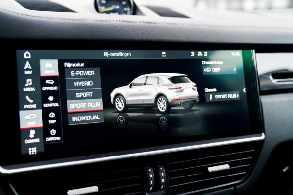 Porsche Cayenne 3.0 E-Hybrid | Sport Chrono | Panorama | Luxe Leder | Luchtvering | Bose Surround sound | Soft Close | Luchtvering