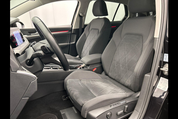 Volkswagen Golf 1.5 eTSI Life Business Navigatie Massage Stoel&stuur verwarming Orgineel Nederlands