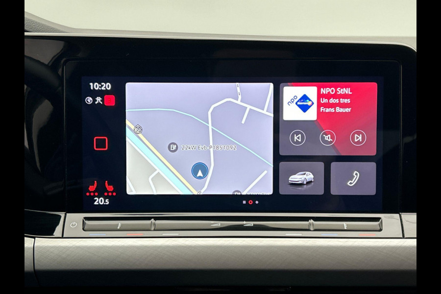 Volkswagen Golf 1.5 eTSI Life Business Navigatie Massage Stoel&stuur verwarming Orgineel Nederlands