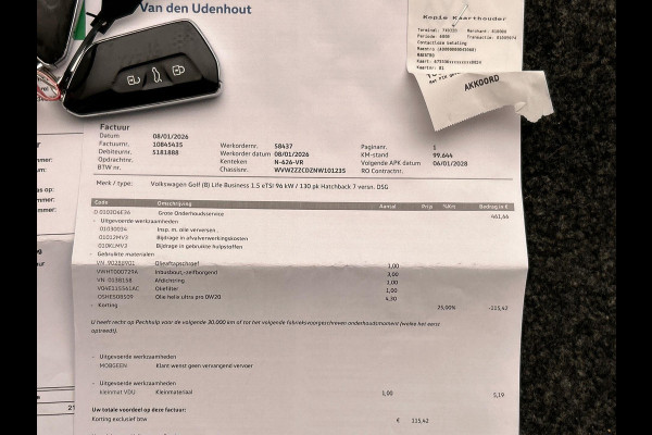 Volkswagen Golf 1.5 eTSI Life Business Navigatie Massage Stoel&stuur verwarming Orgineel Nederlands