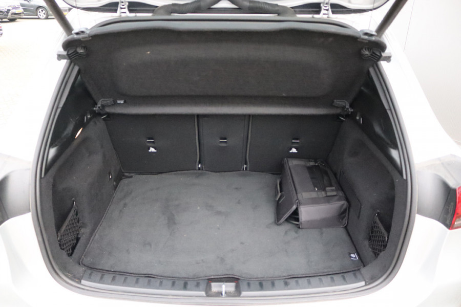 Mercedes-Benz GLA 250 e Automaat PHEV Progressive leder/Elektr.-klep/Navigatie/Adapt.verlichting