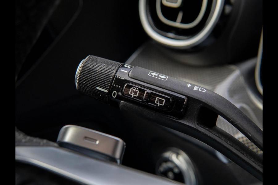 Mercedes-Benz C-Klasse Estate AMG Line Cruise|Camera|Navi|Trekhaak|Sfeerverlichting|Stoelverwarming