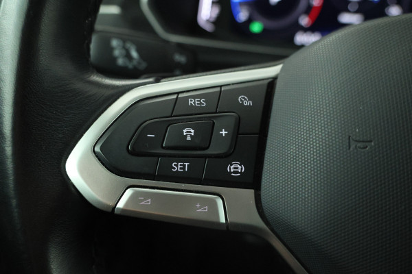 Volkswagen Tiguan 1.5 TSI Elegance Automaat, Volleder, Digital Dash