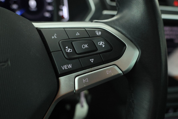 Volkswagen Tiguan 1.5 TSI Elegance Automaat, Volleder, Digital Dash