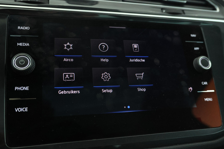 Volkswagen Tiguan 1.5 TSI Elegance Automaat, Volleder, Digital Dash