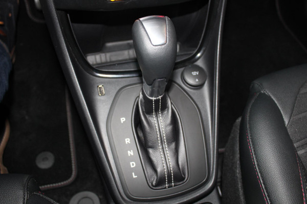 Ford Puma 1.0 EcoBoost Hybrid ST-Line X | Automaat 125pk | Vivid Ruby Edition | Stoelverwarming | Adaptive cruise control | Bang&Olufsen | Half leder | Camera | Elektrische achterklep