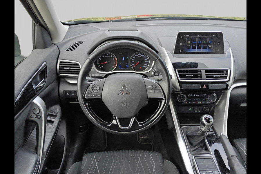 Mitsubishi Eclipse Cross 1.5 DI-T First Edition | Camera