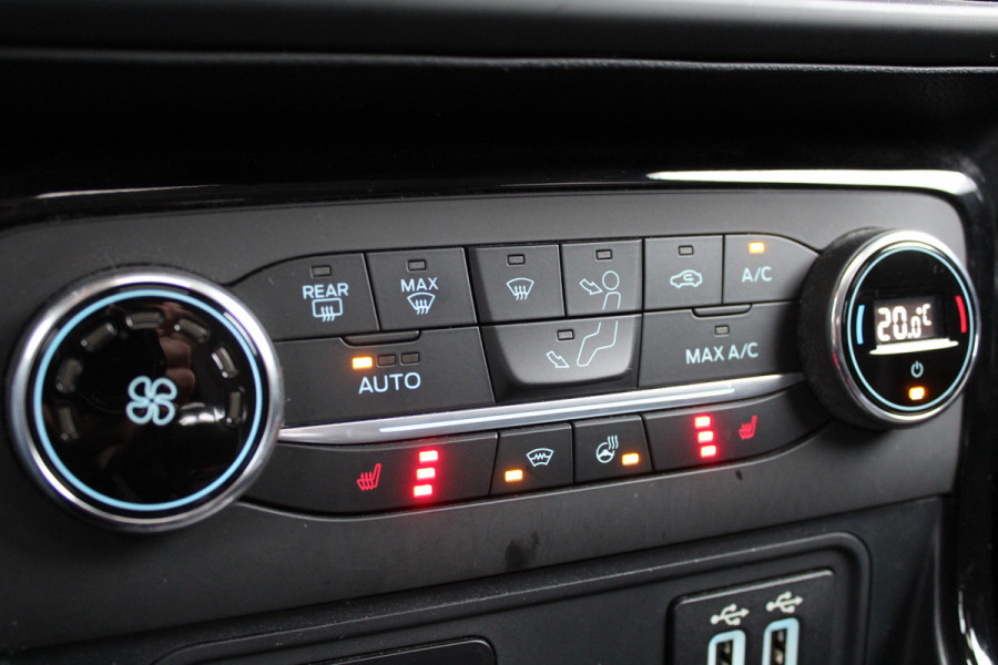 Ford EcoSport 1.0 EcoBoost 125PK ST-Line | Schuif/Kantel dak | Trekhaak | B&O | BLIS | Navigatie