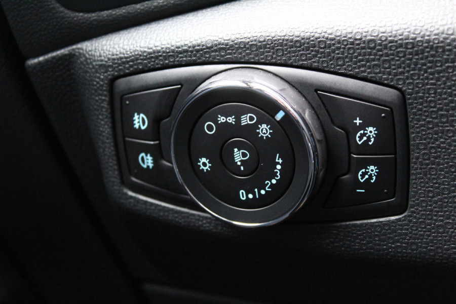 Ford EcoSport 1.0 EcoBoost 125PK ST-Line | Schuif/Kantel dak | Trekhaak | B&O | BLIS | Navigatie