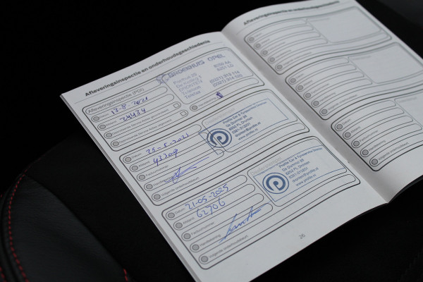 Ford EcoSport 1.0 EcoBoost 125PK ST-Line | Schuif/Kantel dak | Trekhaak | B&O | BLIS | Navigatie