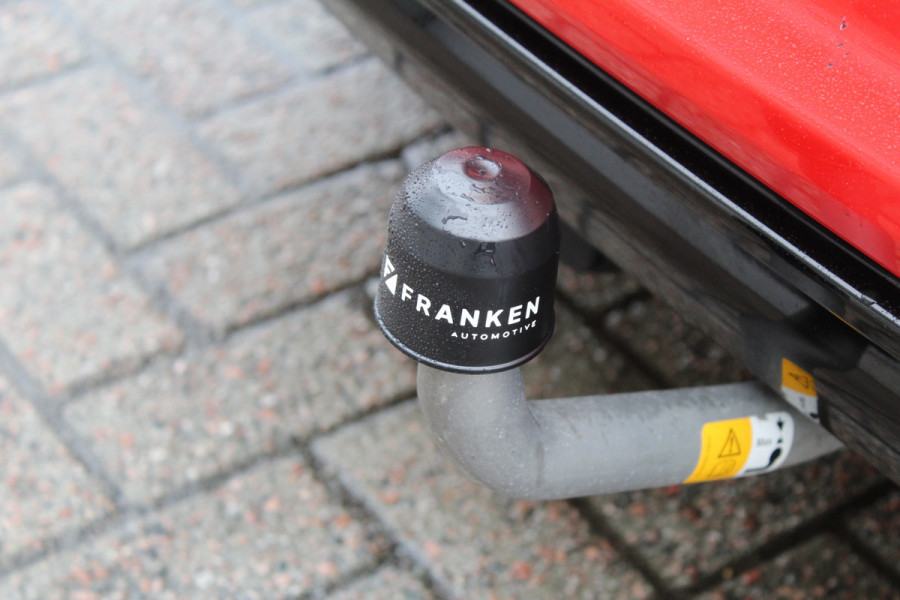 Ford EcoSport 1.0 EcoBoost 125PK ST-Line | Schuif/Kantel dak | Trekhaak | B&O | BLIS | Navigatie