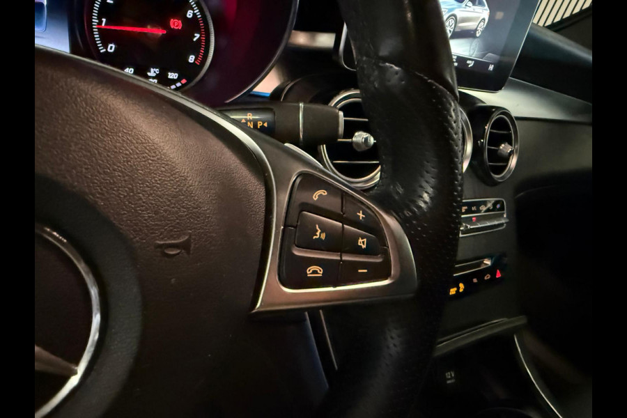 Mercedes-Benz GLC Coupé 250 4 Matic AMG STYLING-NIGHT PAKKET-COMAND-CAMERA-20 INCH-SFEER