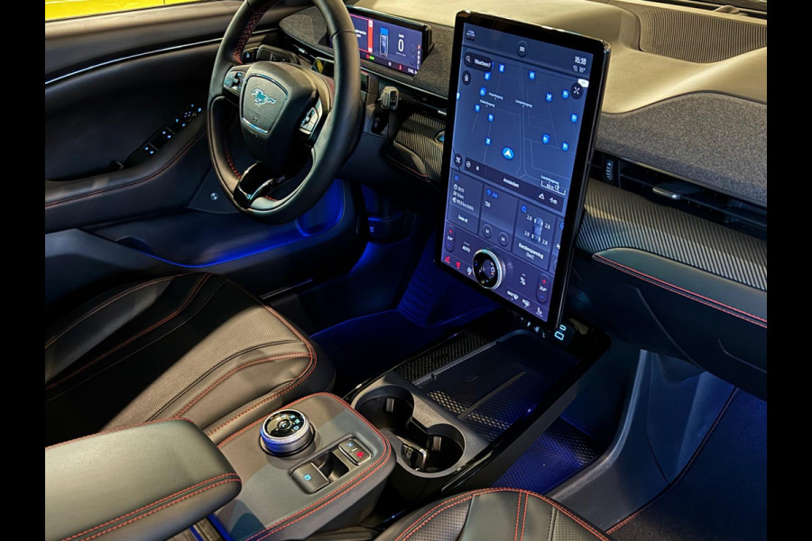 Ford Mustang Mach-E Extended AWD 98 kWh PANO, B&O, 360, ACC