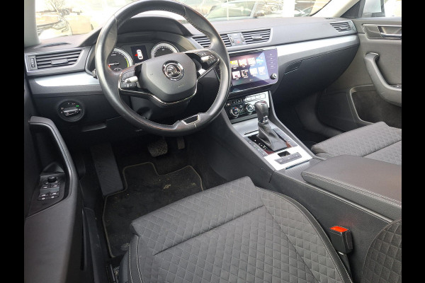 Škoda Superb Combi 1.4 TSI iV Business Edition Plus