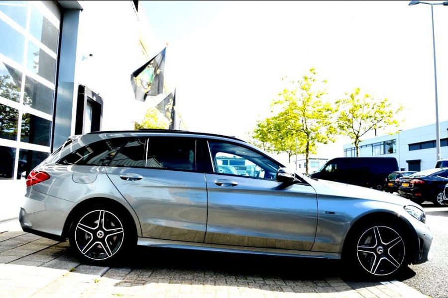 Mercedes-Benz C-Klasse Estate 300 e AMG 360º/LEER/NAVI/PANO