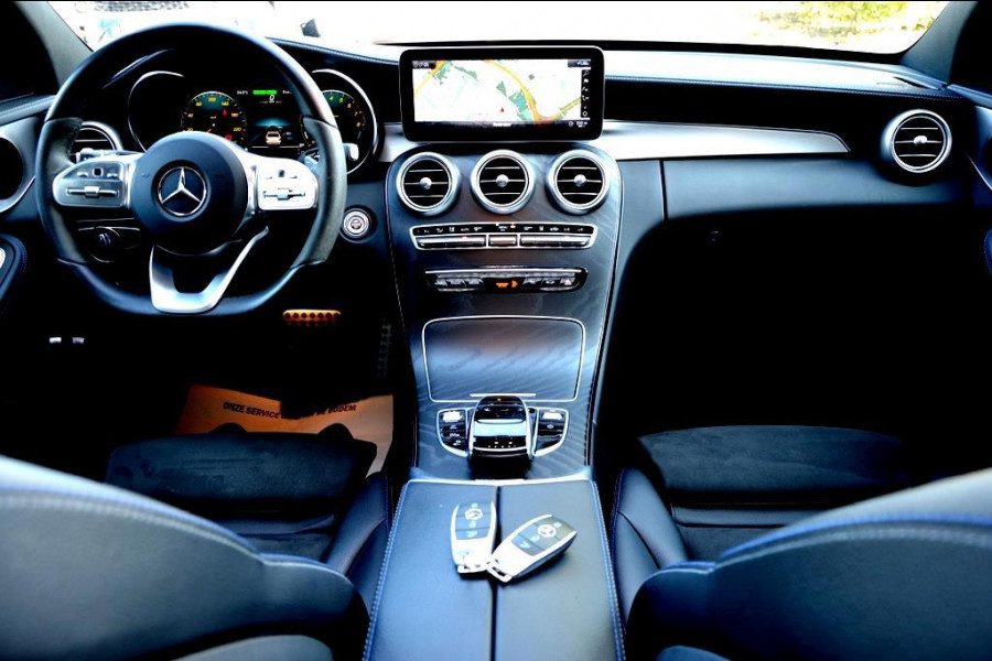 Mercedes-Benz C-Klasse Estate 300 e AMG 360º/LEER/NAVI/PANO