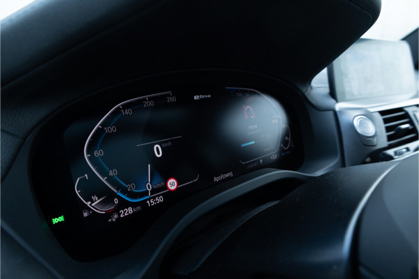 BMW X3 xDrive30e M Sport Panorama / Co-Pilot / Head-Up / HiFi / Trekhaak /