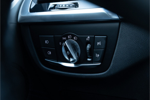 BMW X3 xDrive30e M Sport Panorama / Co-Pilot / Head-Up / HiFi / Trekhaak /
