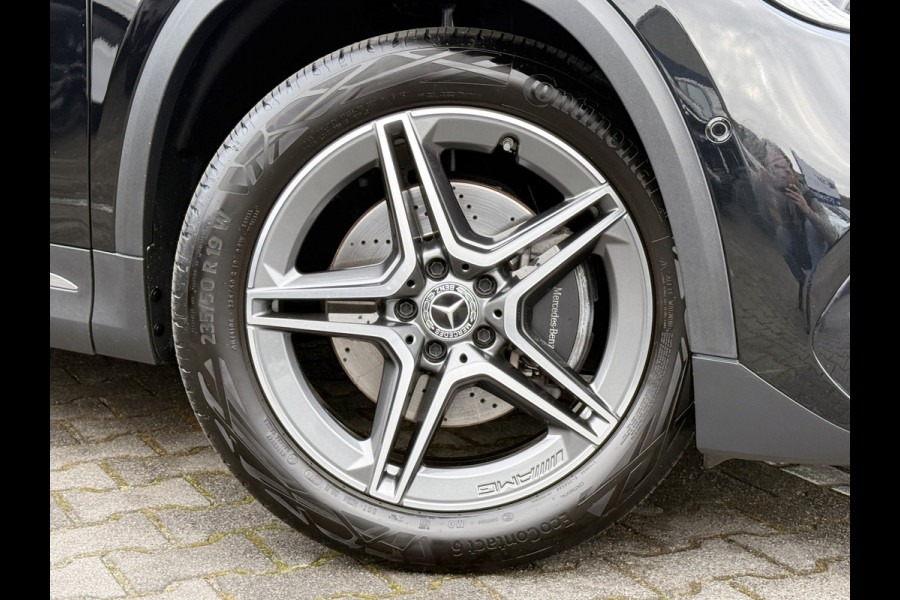 Mercedes-Benz GLA 200 Business Solution AMG | Pano | Memory | MultiBeam LED | Camera | 19 inch