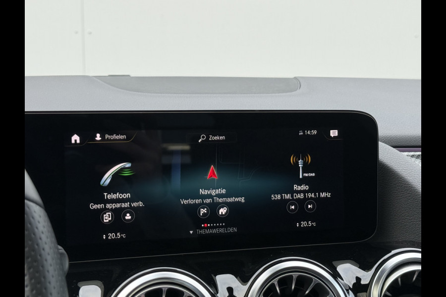 Mercedes-Benz GLA 200 Business Solution AMG | Pano | Memory | MultiBeam LED | Camera | 19 inch