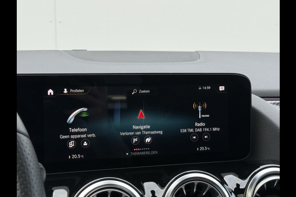 Mercedes-Benz GLA 200 Business Solution AMG | Pano | Memory | MultiBeam LED | Camera | 19 inch