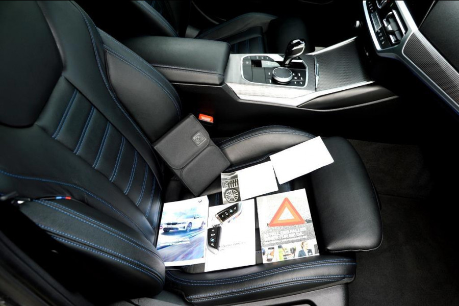 BMW 3-serie 330e High Executive AUT 292PK LED/LEER/NAV/LMV19