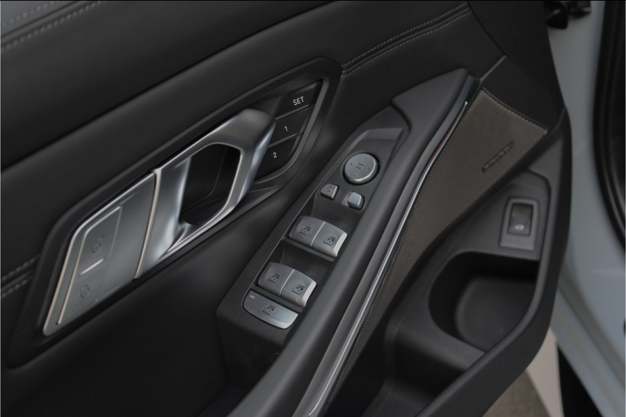 BMW M3 Competition X-drive NL AUTO **AC Schnitzer/Mosselman/Full Akrapovic/Carbon/Ceramic**