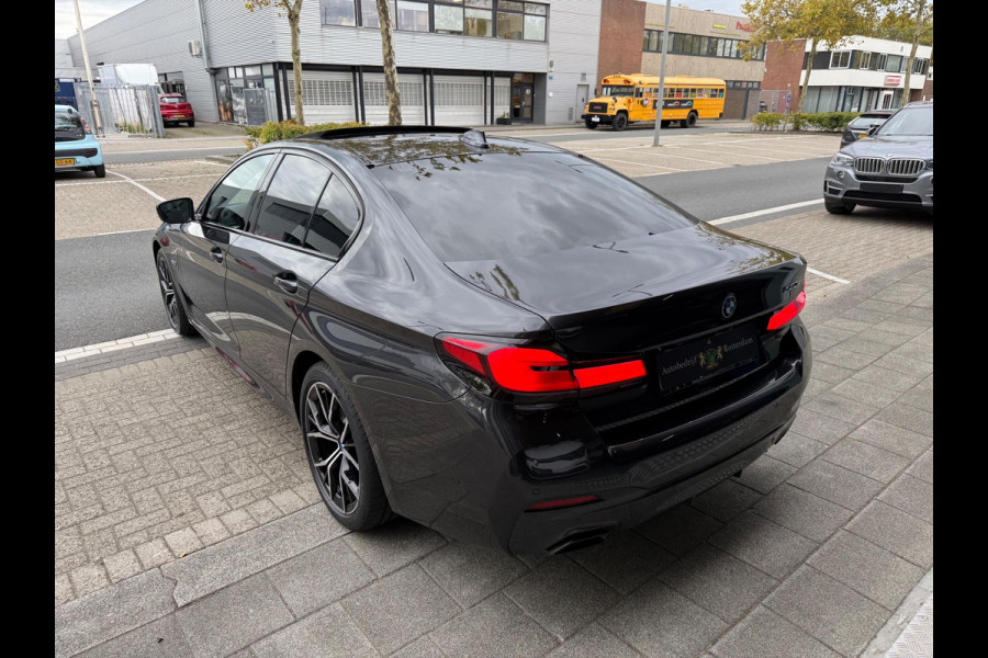 BMW 5 Serie 530e High Executive M-Sport 360º CAM/LEER/PANO
