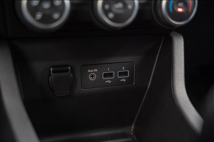 Renault Clio 1.0 TCe 90 Equilibre / Cruise / LED / Navi / Carplay