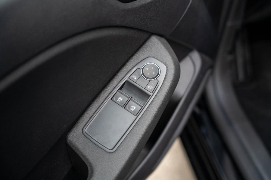 Renault Clio 1.0 TCe 90 Equilibre / Cruise / LED / Navi / Carplay