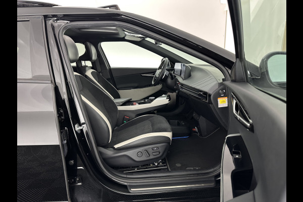 Kia Ev6 GT-Line 77.4 kWh (INCL.BTW) *AUT | PANO | HEAD-UP | LEATHER-ALCANTARA | ADAPTIVE-CRUISE | DIGI-COCKPIT | MERIDIAN-AUDIO | MEMORY-PACK | FULL-LED | KEYLESS | TOP-VIEW | DAB | BLIND-SPOT | NAVI-FULLMAP | PRIVAC