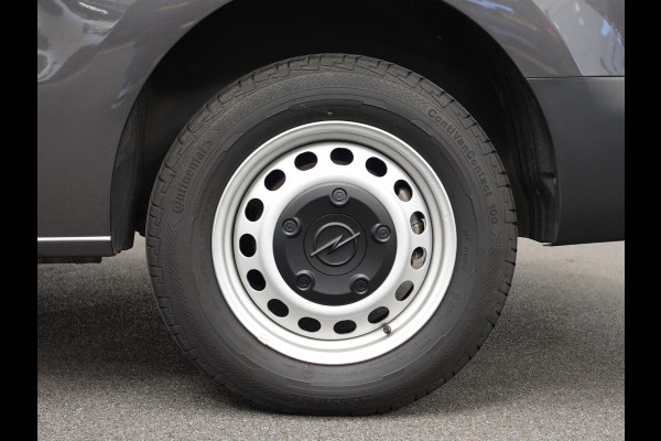 Opel Vivaro 145pk Automaat L3H1 Edition Dubbele Cabine Airco Cruise control Navigatie Trekhaak Carplay Camera Parkeersensoren