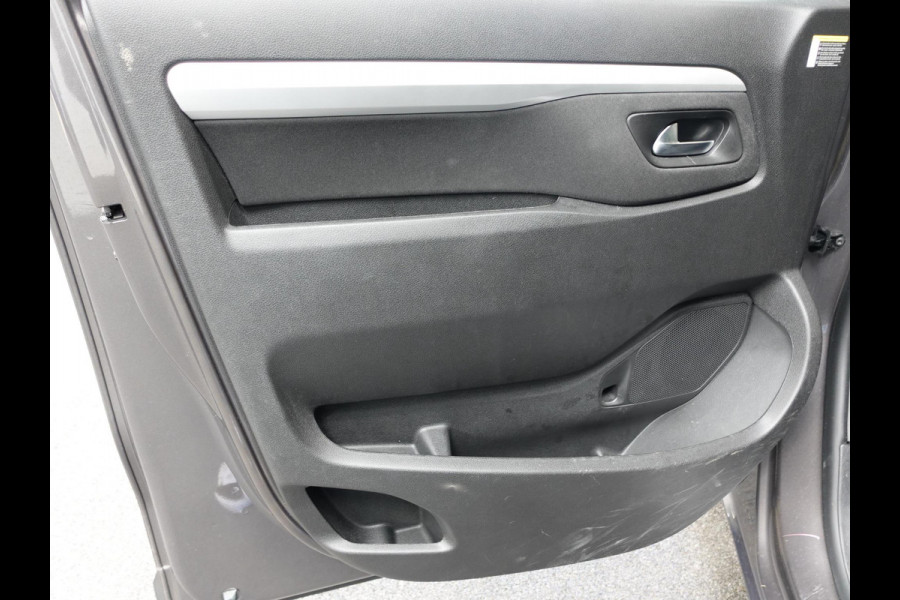 Opel Vivaro 145pk Automaat L3H1 Edition Dubbele Cabine Airco Cruise control Navigatie Trekhaak Carplay Camera Parkeersensoren