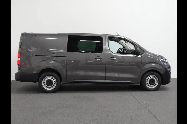 Opel Vivaro 145pk Automaat L3H1 Edition Dubbele Cabine Airco Cruise control Navigatie Trekhaak Carplay Camera Parkeersensoren