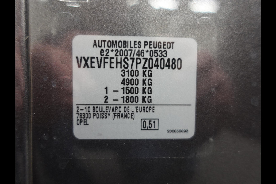 Opel Vivaro 145pk Automaat L3H1 Edition Dubbele Cabine Airco Cruise control Navigatie Trekhaak Carplay Camera Parkeersensoren