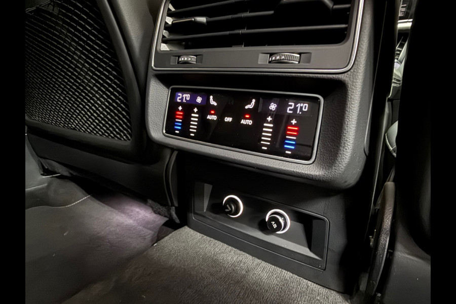 Audi Q8 55 TFSI quattro Pro Line Plus /BlackPACK/Luchtvering/PANO/ MATRIX LED/ 22INCH/ BANG&OLUFSEN/TREKHAAK