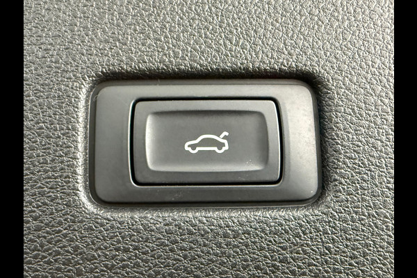 Audi Q8 55 TFSI quattro Pro Line Plus /BlackPACK/Luchtvering/PANO/ MATRIX LED/ 22INCH/ BANG&OLUFSEN/TREKHAAK