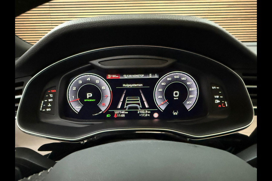 Audi Q8 55 TFSI quattro Pro Line Plus /BlackPACK/Luchtvering/PANO/ MATRIX LED/ 22INCH/ BANG&OLUFSEN/TREKHAAK